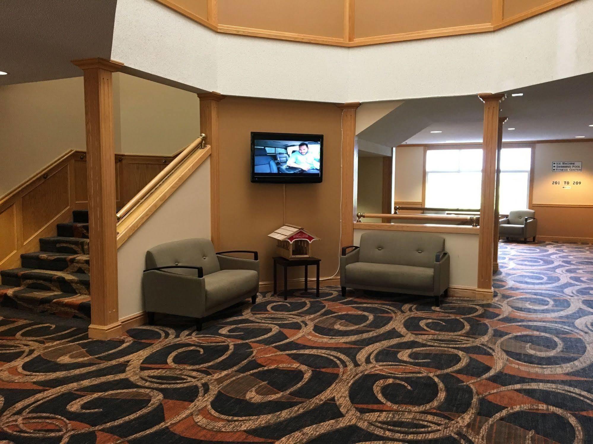 Cabot Inn & Suites Lancaster Esterno foto